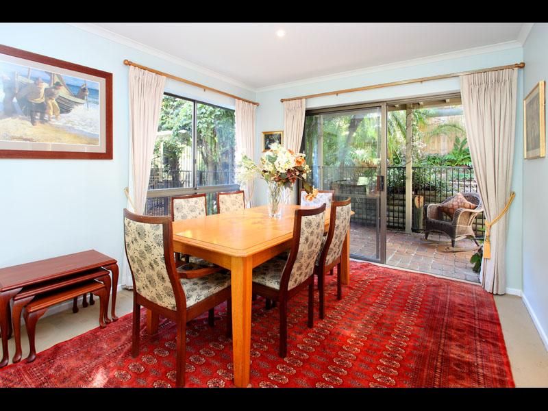 76 Marmindie Street, CHAPEL HILL QLD 4069, Chapel Hill - Thumbnail 4