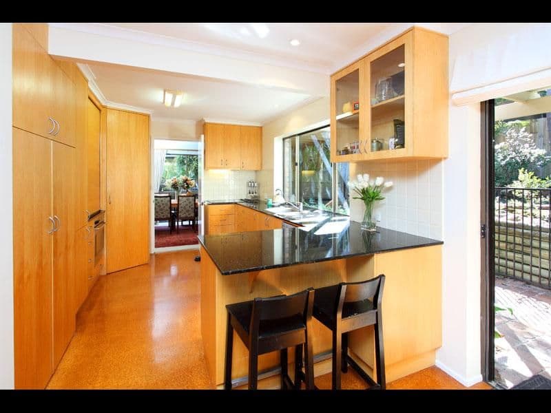 76 Marmindie Street, CHAPEL HILL QLD 4069, Chapel Hill - Thumbnail 6