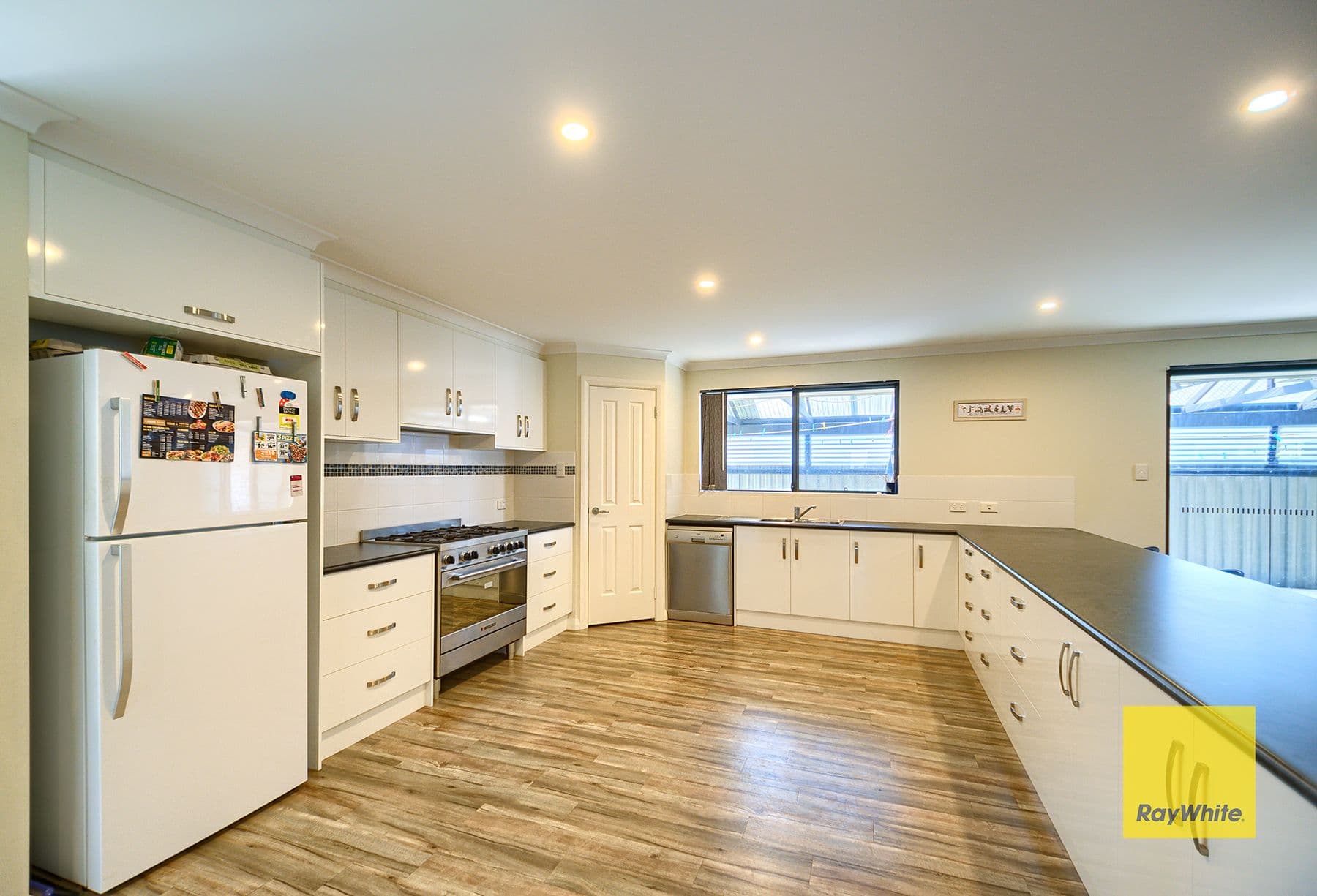 21 Kitcher Parade, McKail WA 6330, McKail - Thumbnail 6