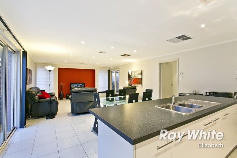24 The Boulevard, PARAFIELD GARDENS SA 5107, Parafield Gardens - Thumbnail 2