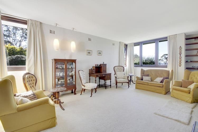 42 Cathcart Street, GOULBURN NSW 2580, Goulburn - Thumbnail 2