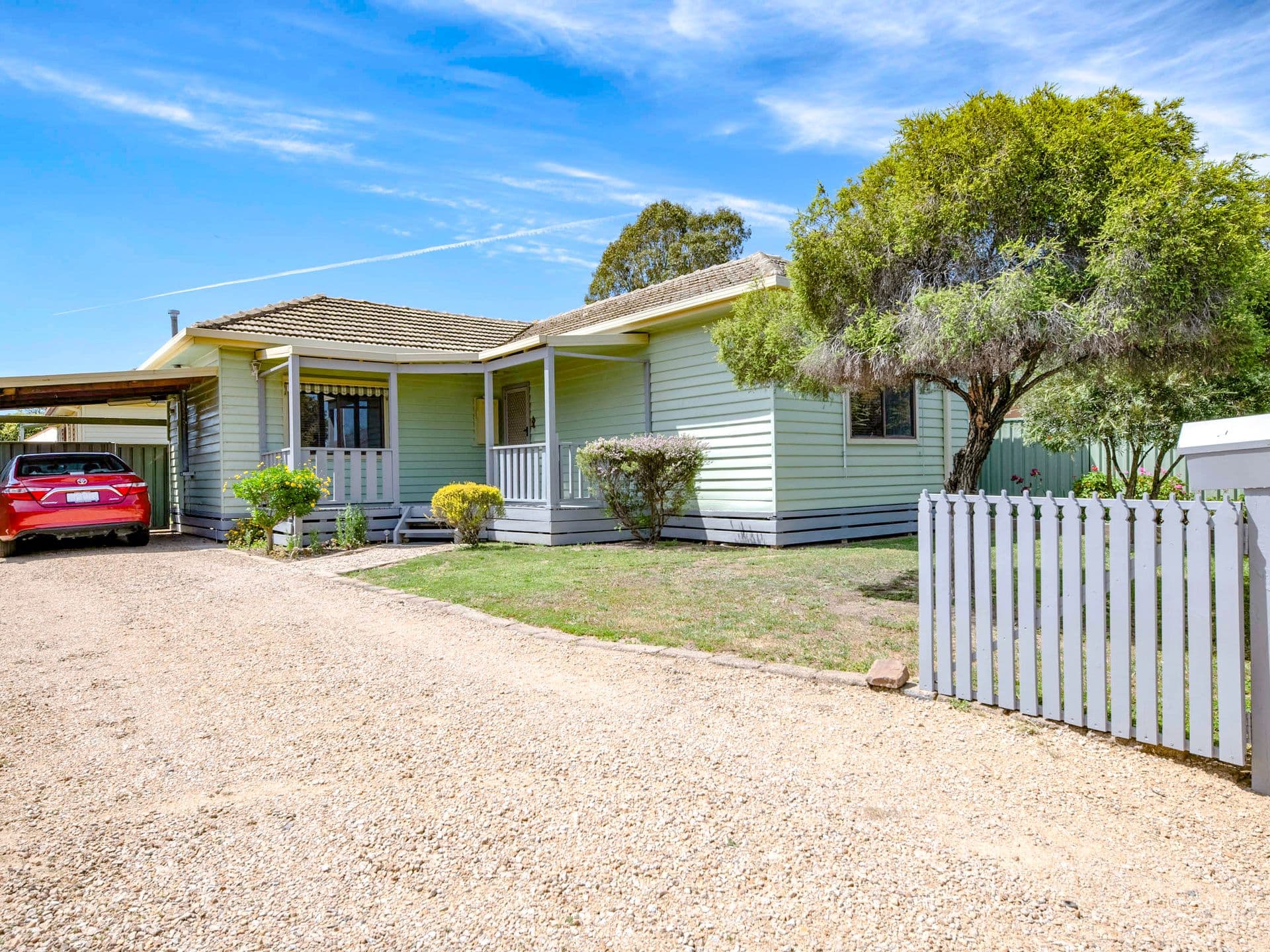 31 Byrne Street, Benalla VIC 3672, Benalla - Image 1