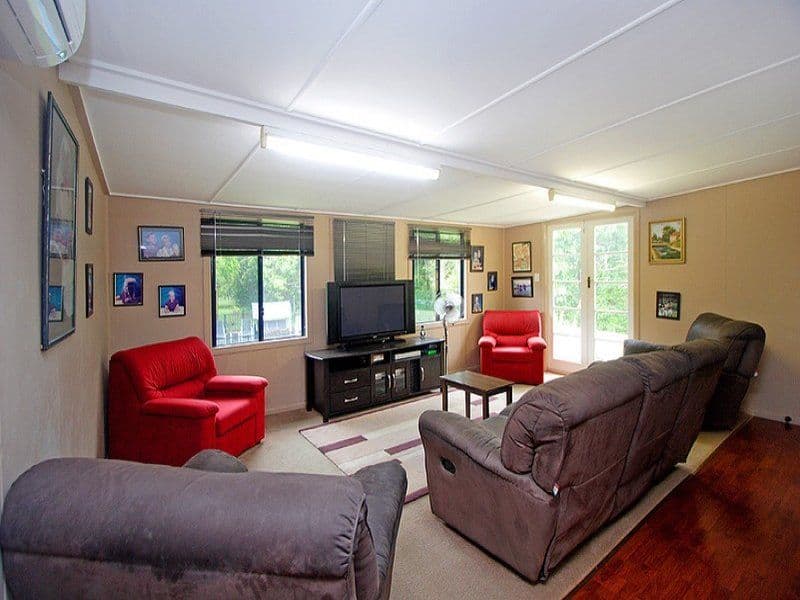 18 Willard Road, CAPALABA QLD 4157, Capalaba - Thumbnail 7