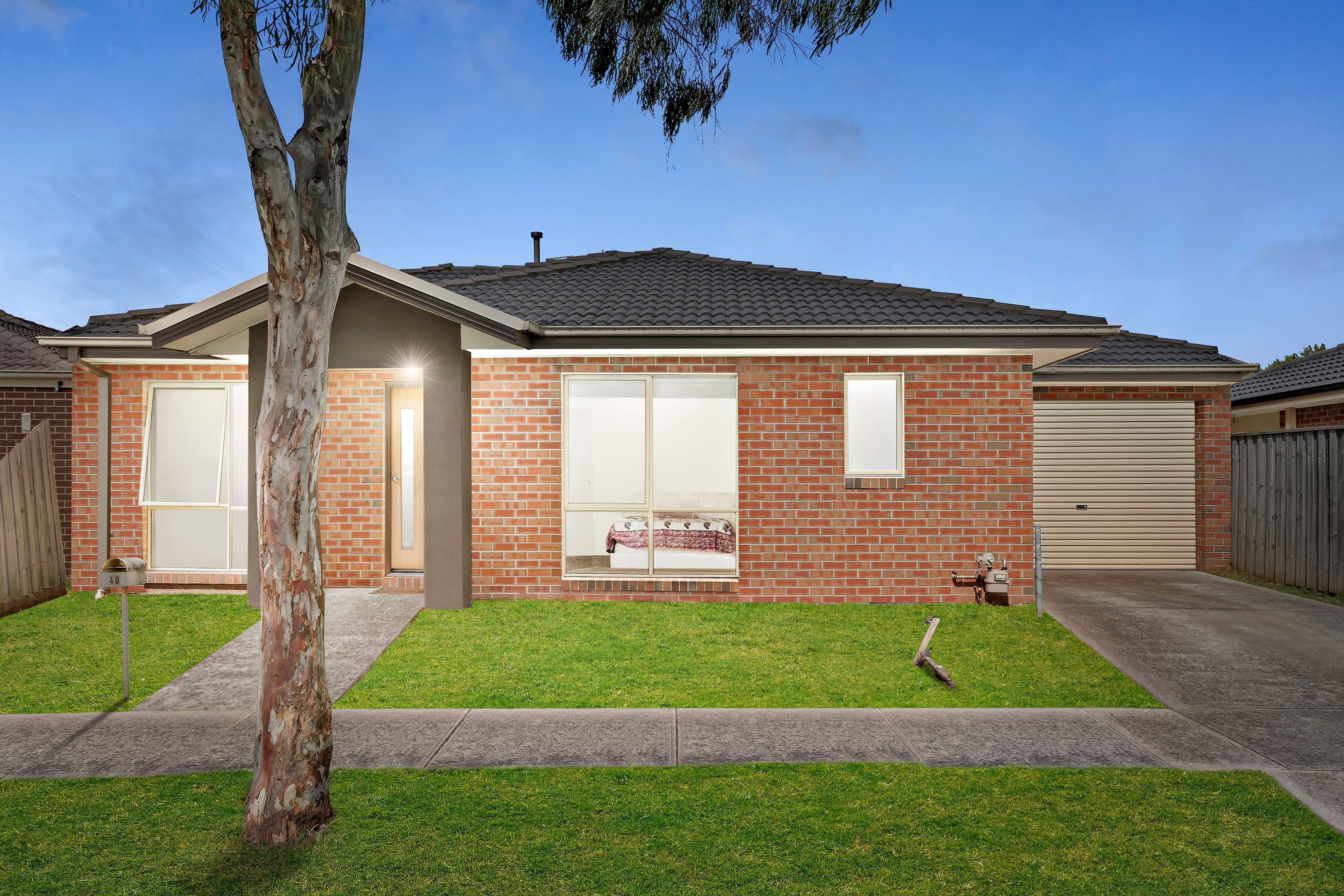 5 Valentia Street, Mansfield QLD 4122, Mansfield - Image 1