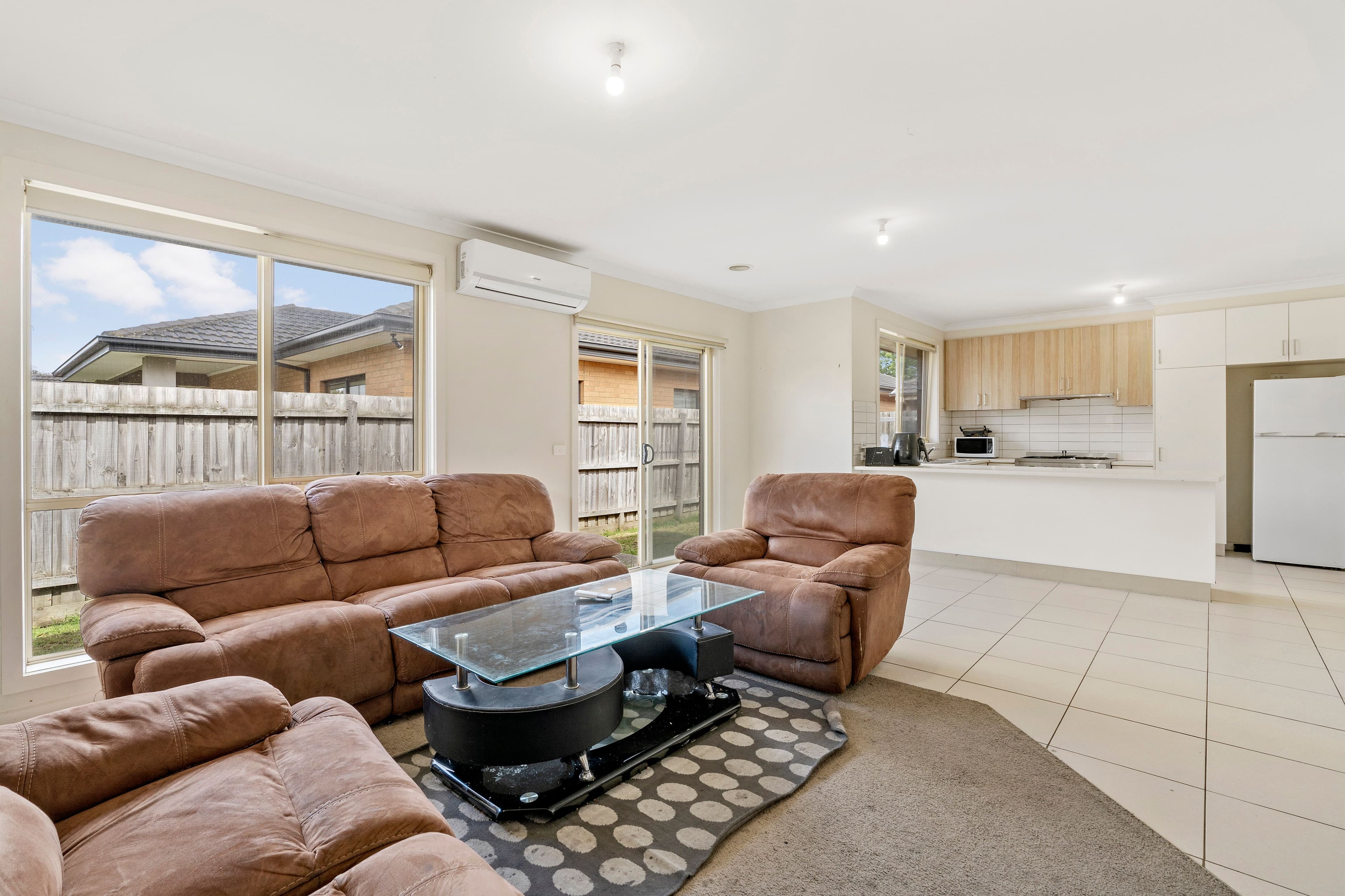5 Valentia Street, Mansfield QLD 4122, Mansfield - Thumbnail 2