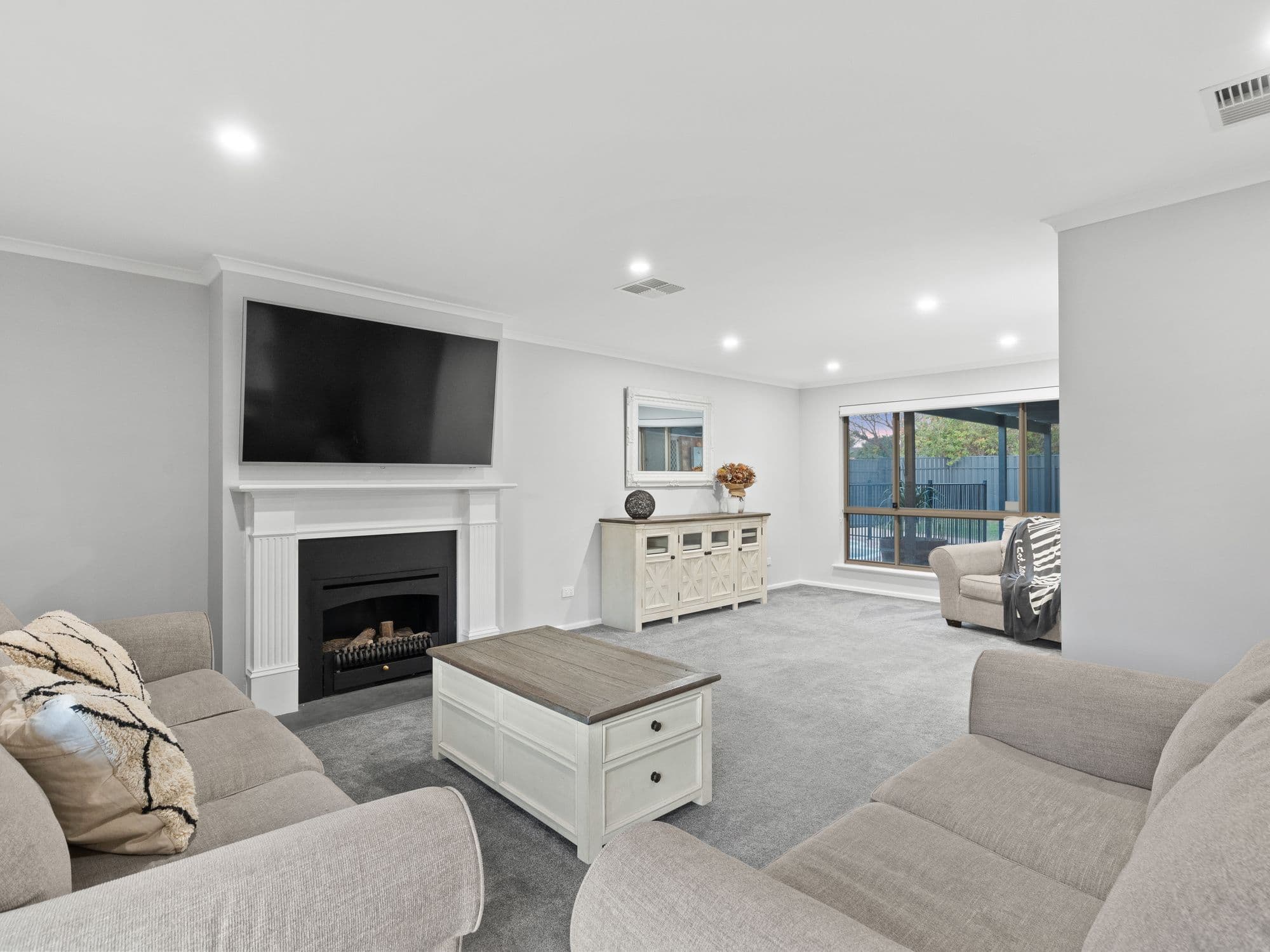 4 Chiton Avenue, Seaford Rise SA 5169, Seaford Rise - Thumbnail 3