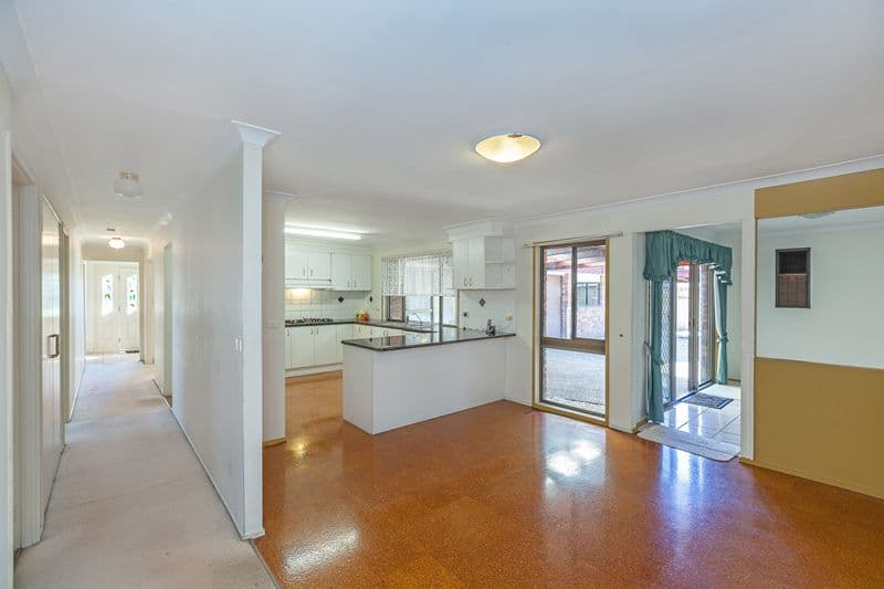 4 Monica Street, Rochedale South QLD 4123, Rochedale South - Thumbnail 5
