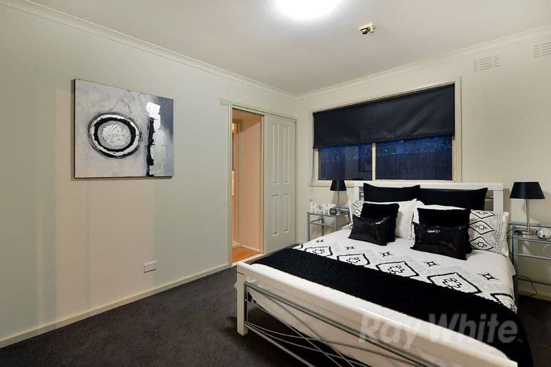 23 Latona Avenue, KNOXFIELD VIC 3180, Knoxfield - Thumbnail 5
