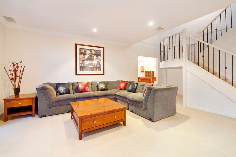 24 Williamson Close, MORDIALLOC VIC 3195, Mordialloc - Thumbnail 2