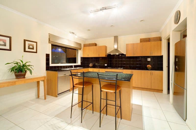 24 Williamson Close, MORDIALLOC VIC 3195, Mordialloc - Thumbnail 4