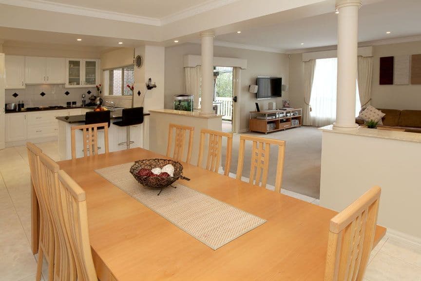3 May Court, GLEN WAVERLEY VIC 3150, Glen Waverley - Thumbnail 5