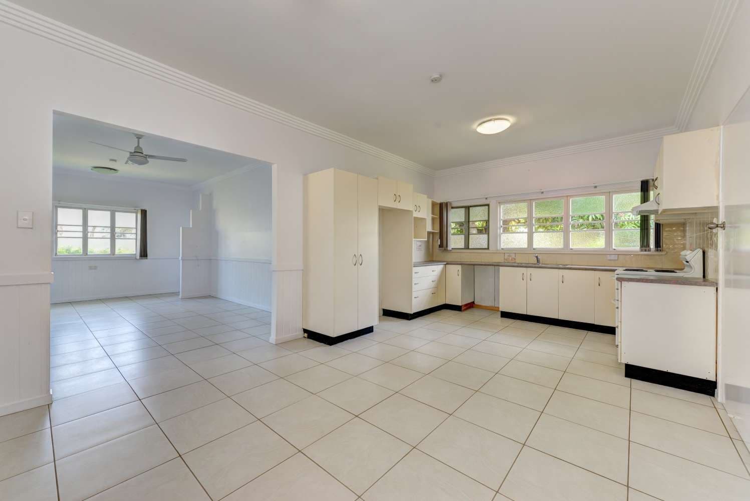3 Waterview Road, BUNDABERG NORTH QLD 4670, Bundaberg North - Thumbnail 2