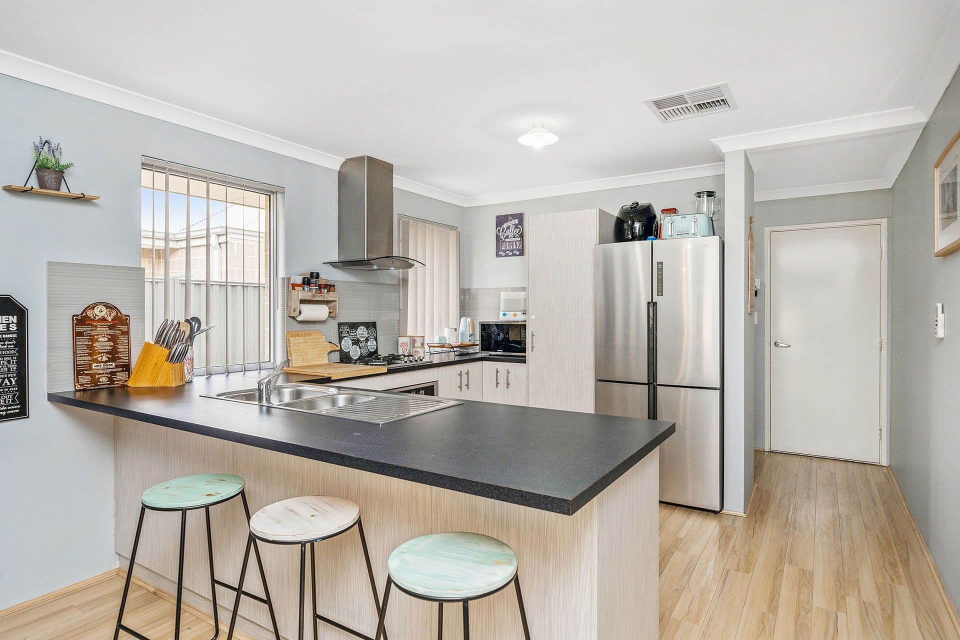 10 Bundoran Street, Bullsbrook WA 6084, Bullsbrook - Thumbnail 4