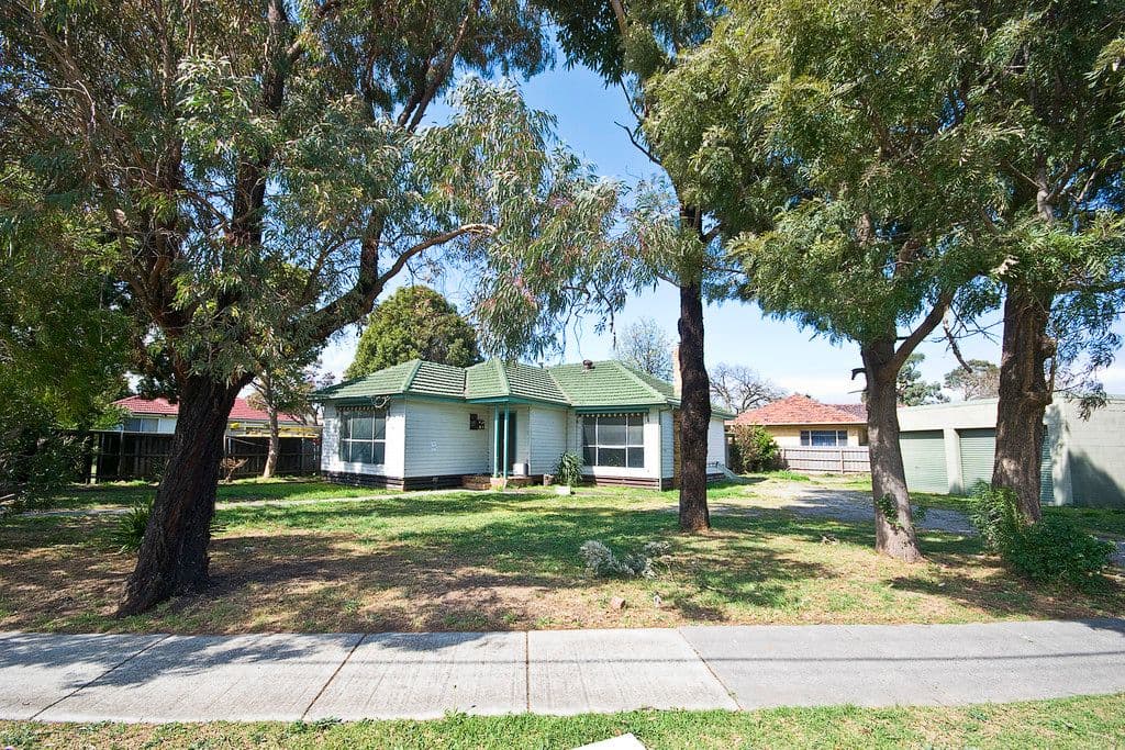 5 Chandler Road, NOBLE PARK VIC 3174, Noble Park - Thumbnail 2
