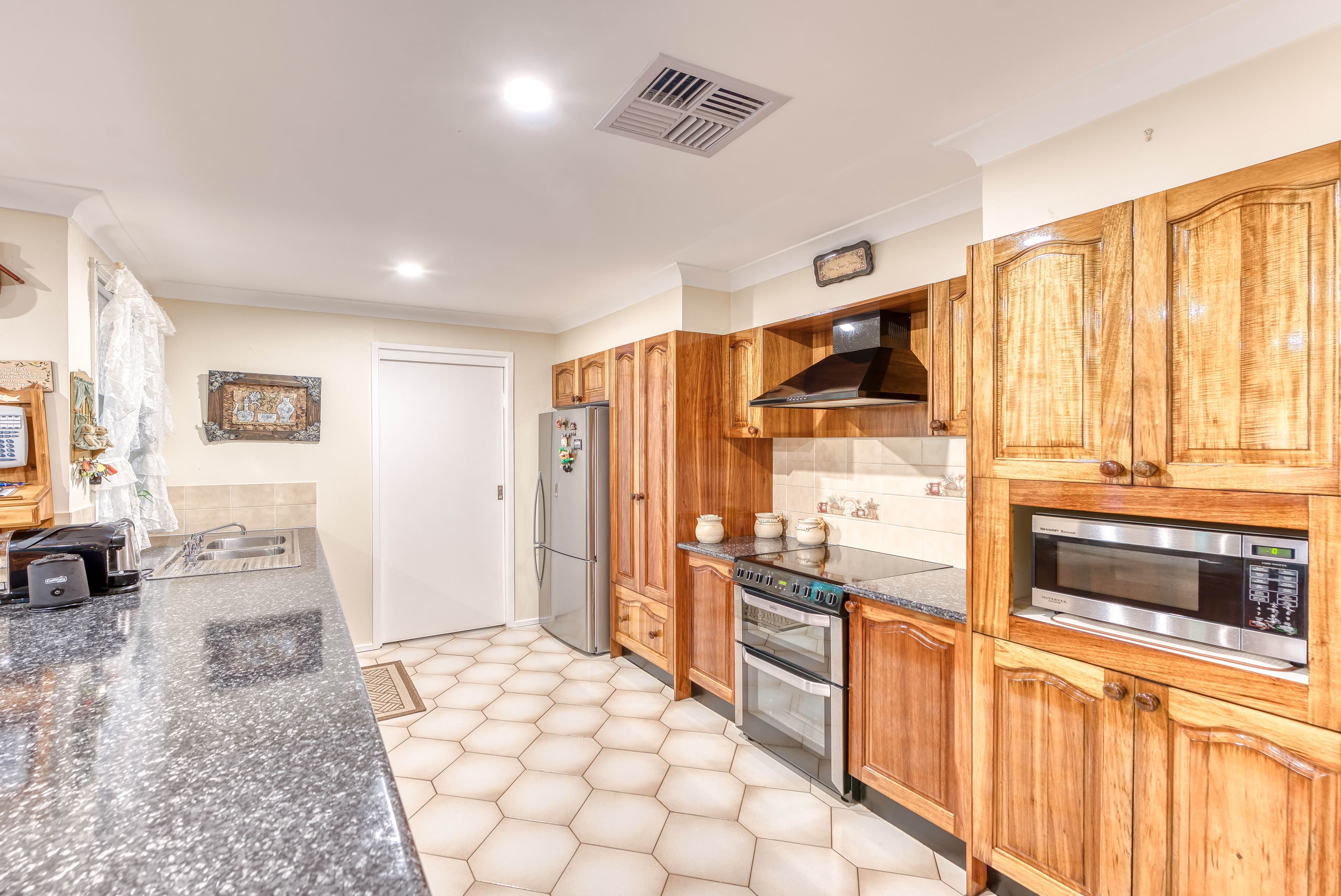 32 Coldenham Road, Picton - Thumbnail 5