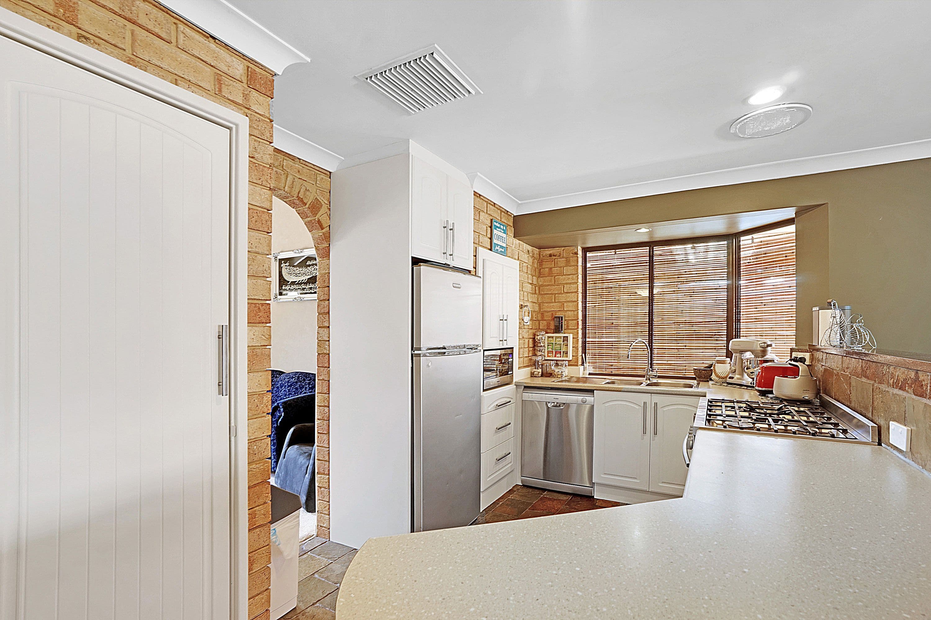 17 Norcott Vista, Marangaroo WA 6064, Marangaroo - Thumbnail 6