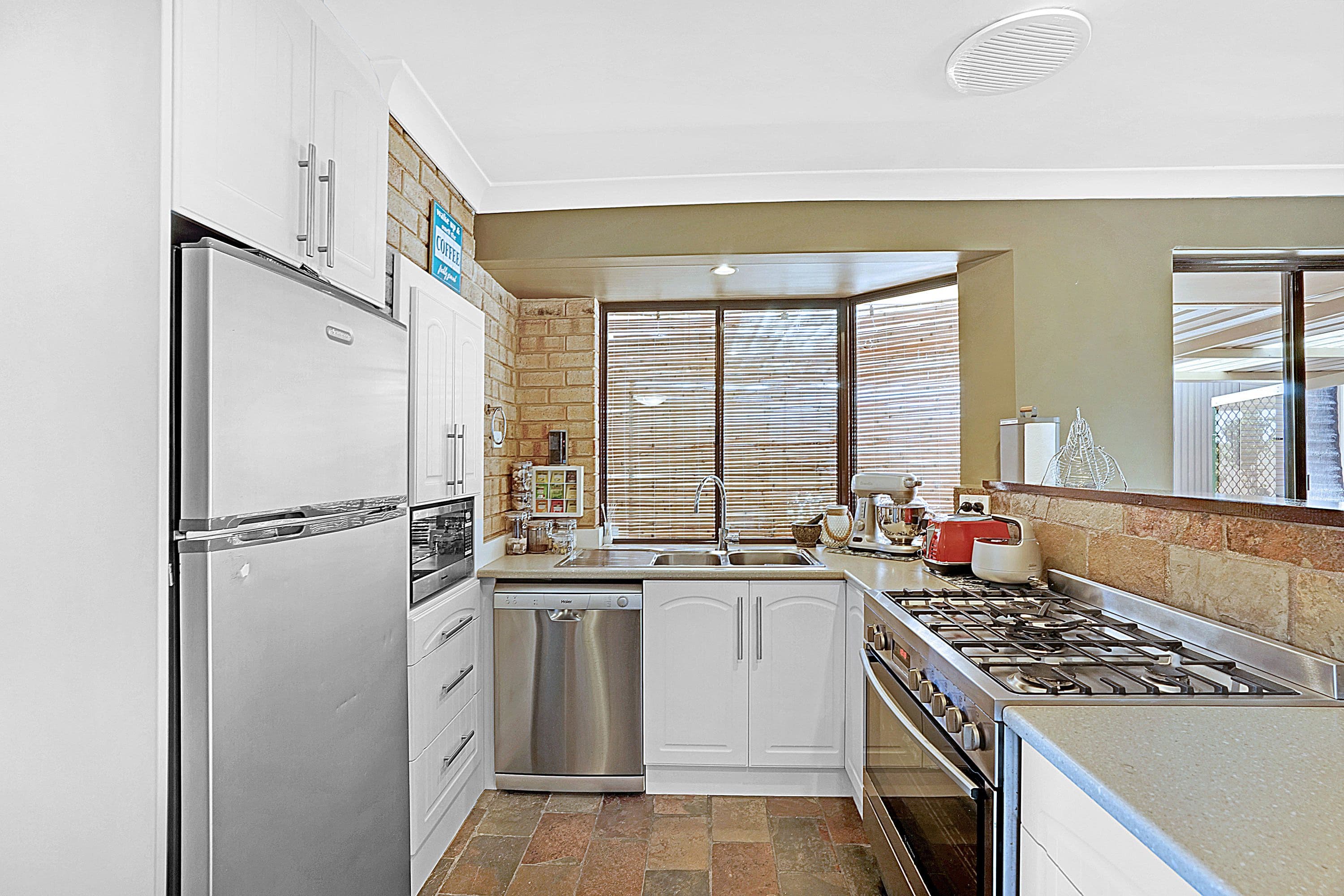 17 Norcott Vista, Marangaroo WA 6064, Marangaroo - Thumbnail 7