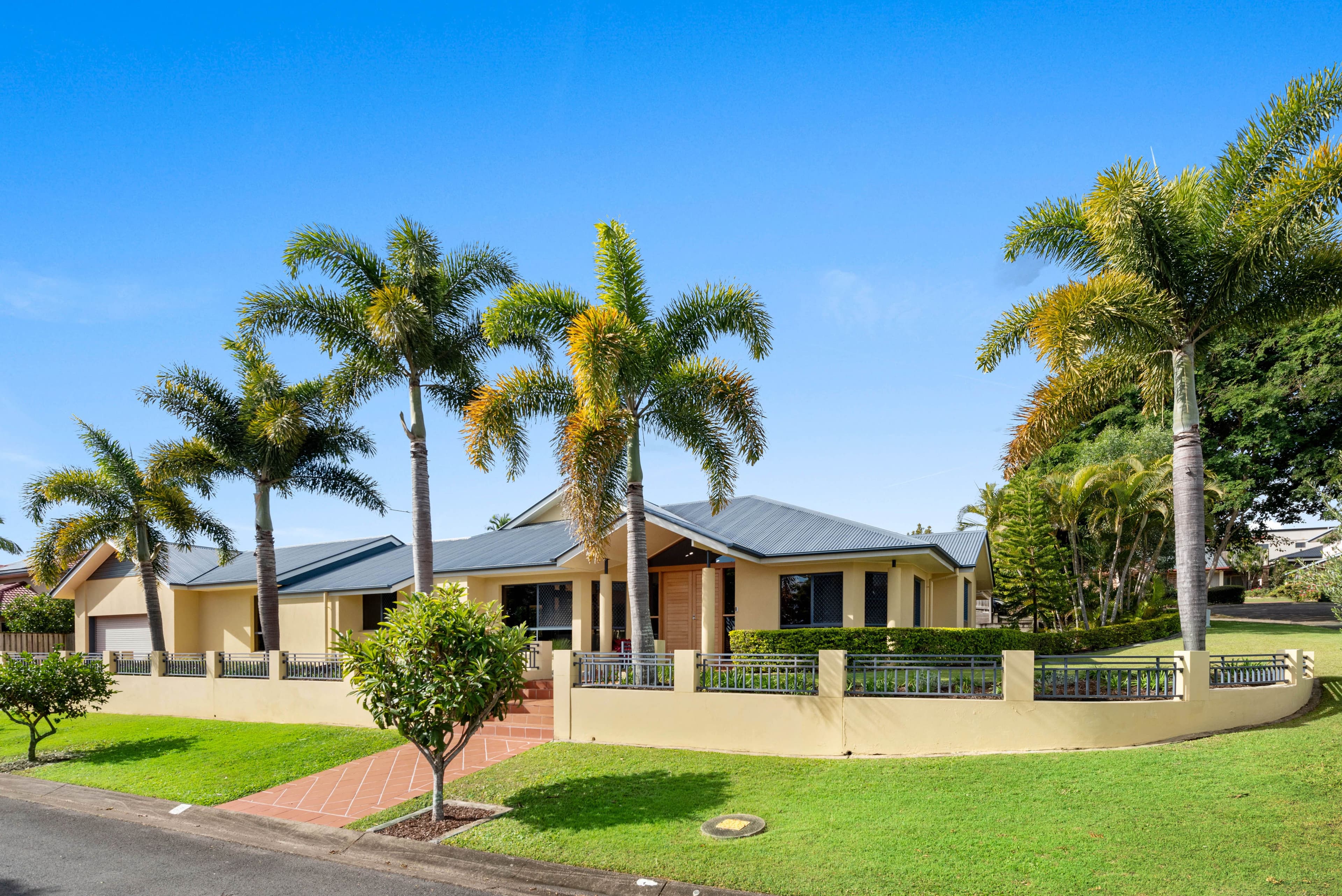 6 Goodwood Place, Carindale QLD 4152, Carindale - Image 1