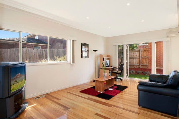 43 St Clems Road, DONCASTER EAST VIC 3109, Doncaster East - Thumbnail 2