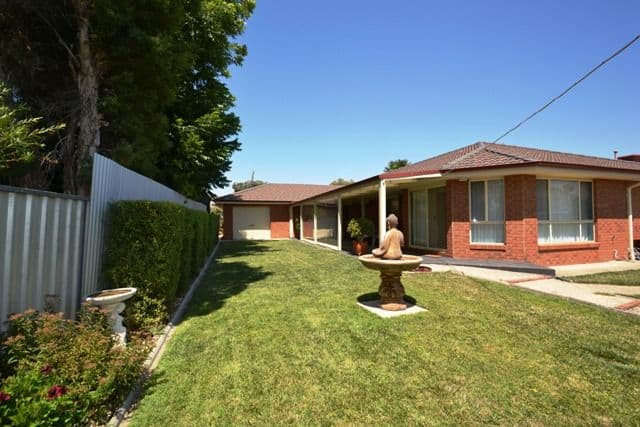 47 Loco Street, SEYMOUR VIC 3660, Seymour - Thumbnail 4
