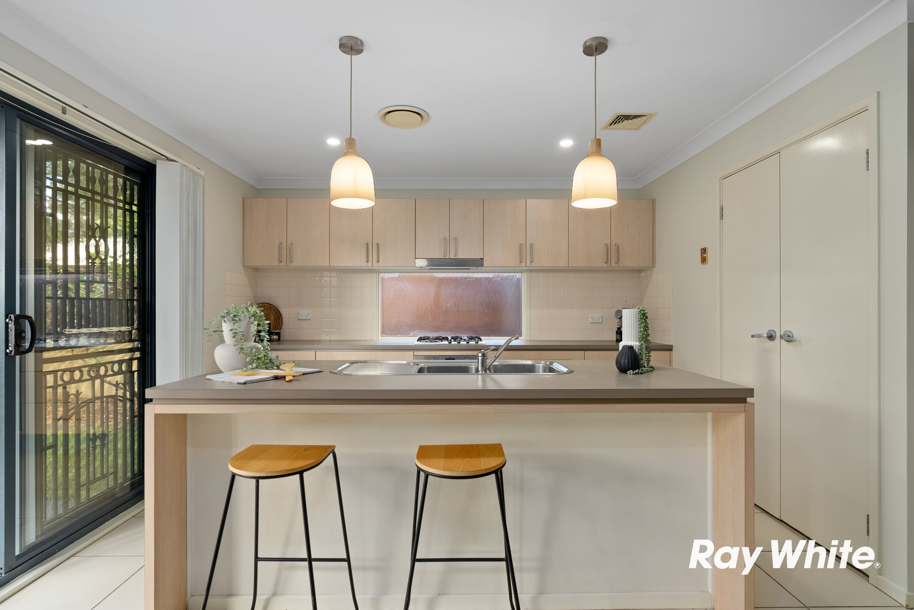 50 Tree Top Circuit, Quakers Hill NSW 2763, Quakers Hill - Thumbnail 4