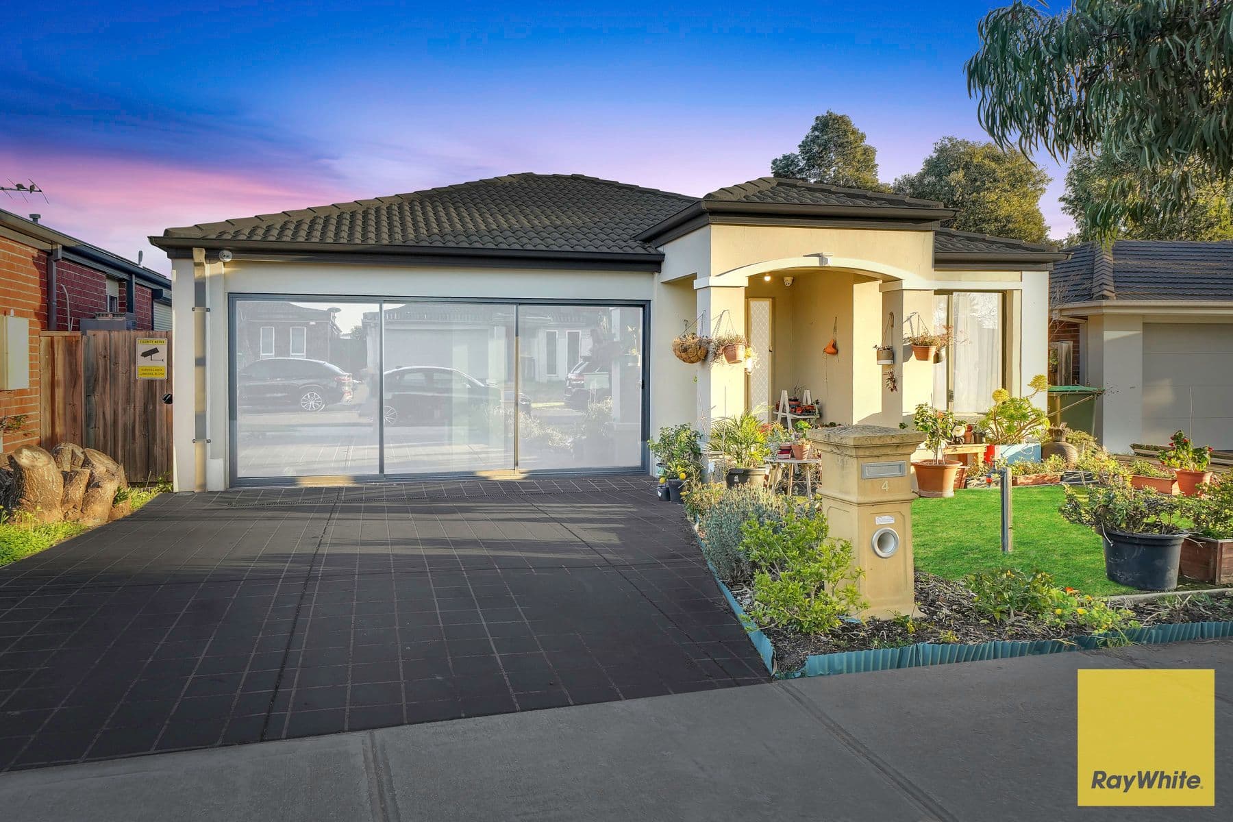 4 Hamish Drive, Tarneit VIC 3029, Tarneit - Thumbnail 2