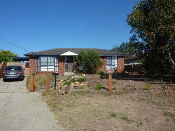 11 Wildcroft Court, CARRUM DOWNS VIC 3201, Carrum Downs - Thumbnail 2