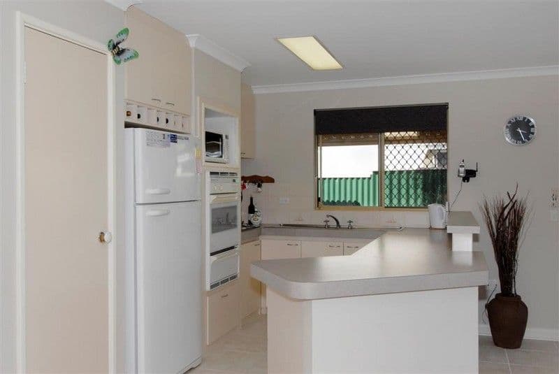 5 Ketch Place, WAIKIKI WA 6169, Waikiki - Thumbnail 4