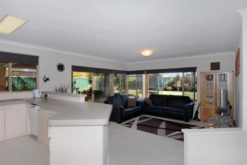 5 Ketch Place, WAIKIKI WA 6169, Waikiki - Thumbnail 5