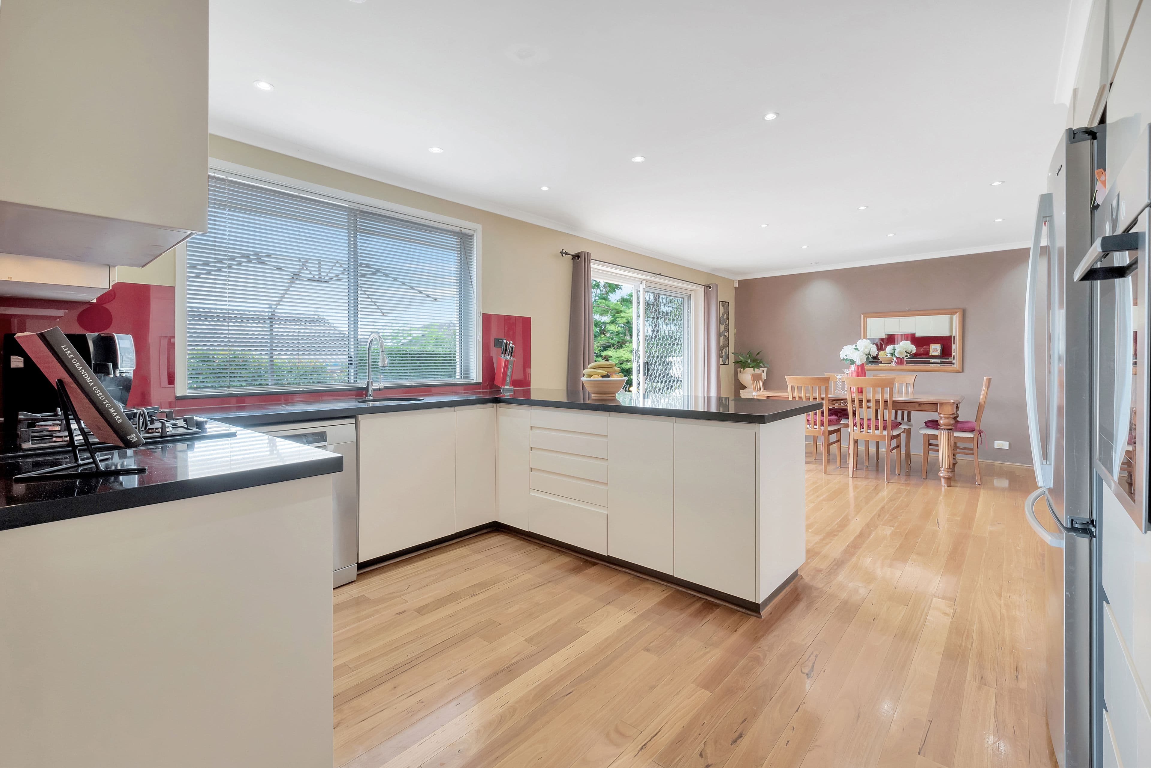 6 Egret Place, Hinchinbrook NSW 2168, Hinchinbrook - Thumbnail 4