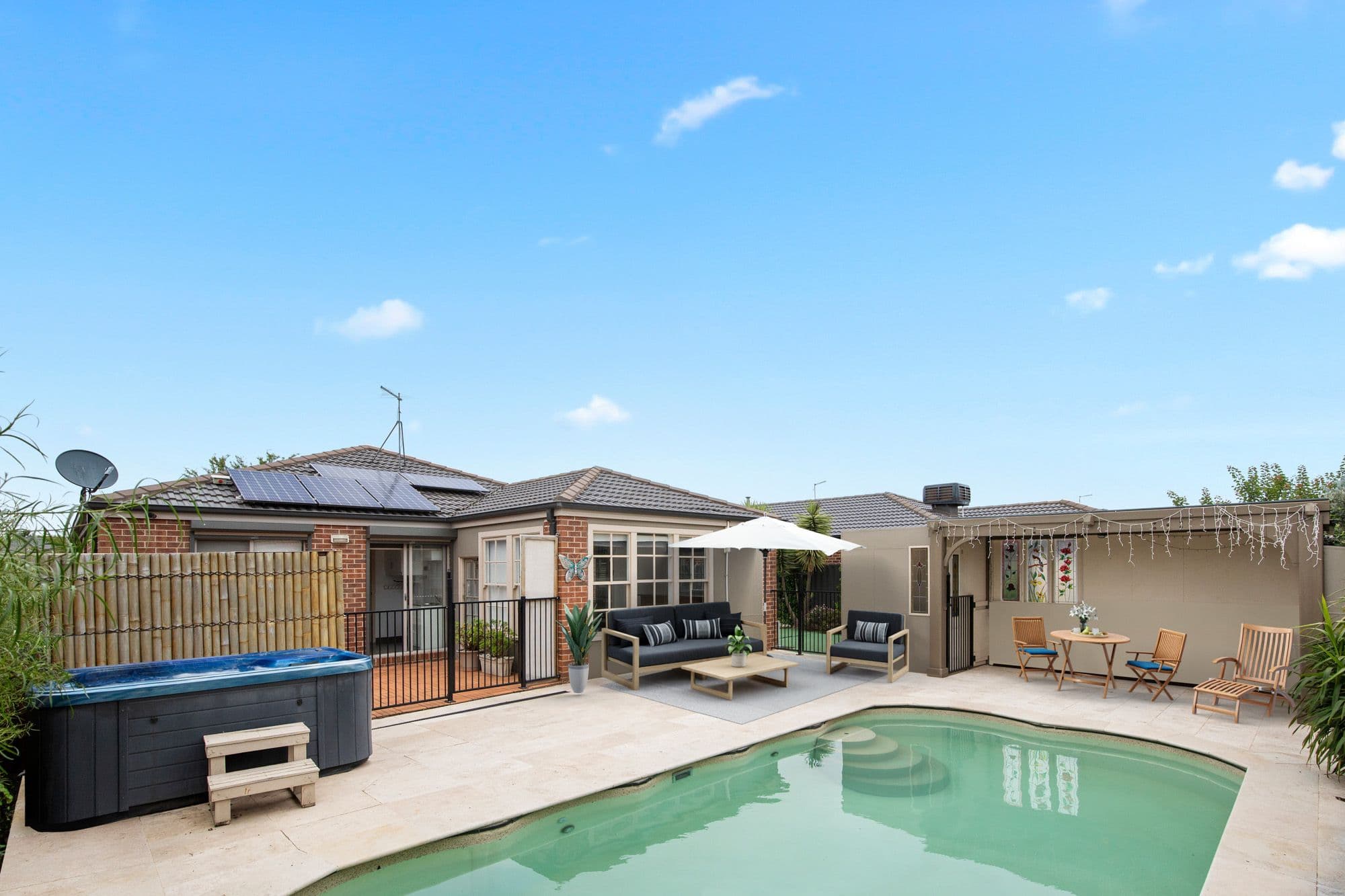 10 Landmark Crescent, MANOR LAKES VIC 3024, Manor Lakes - Image 1