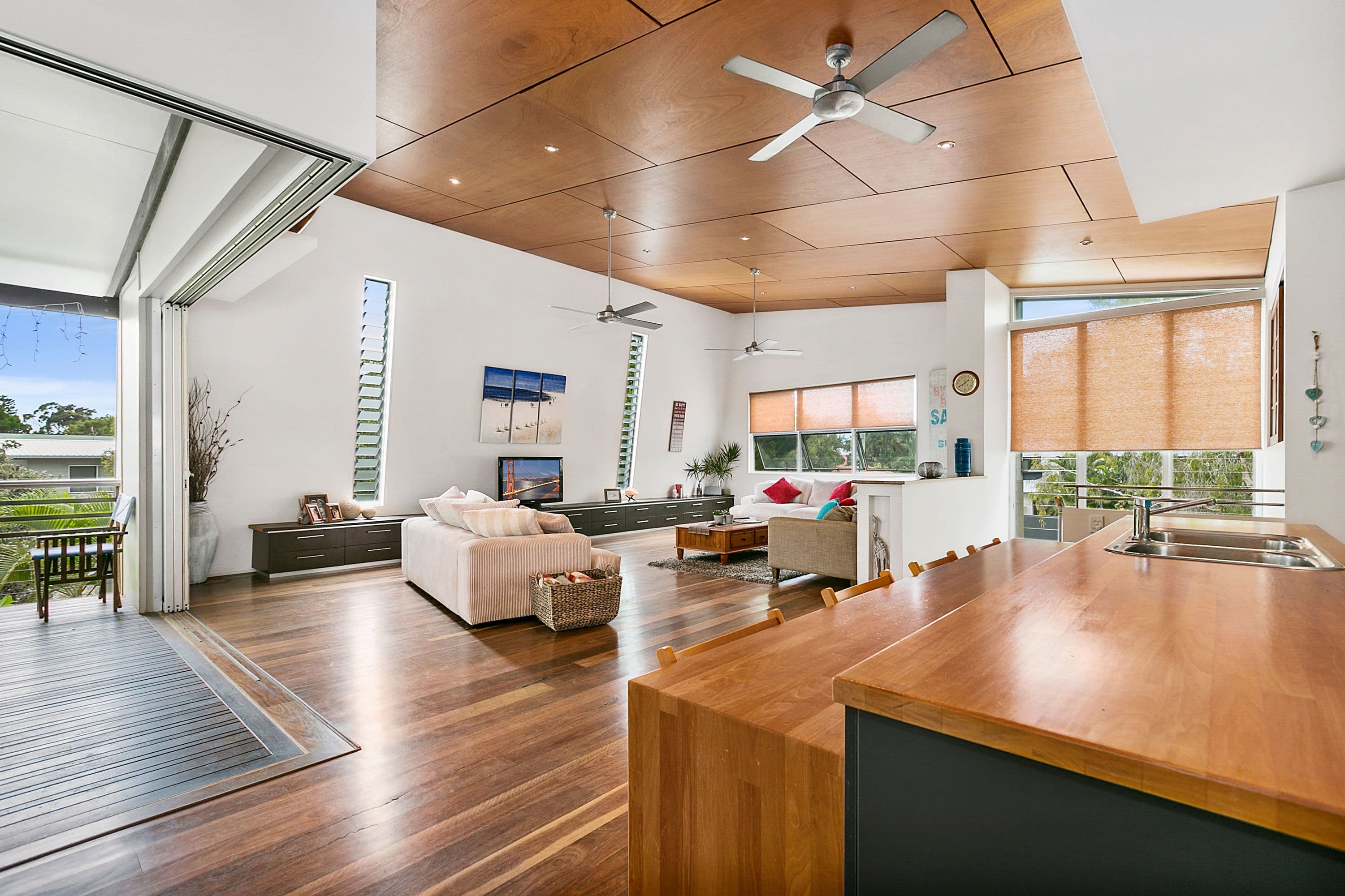 12 Wollomia Way, Sunrise Beach QLD 4567, Sunrise Beach - Thumbnail 5