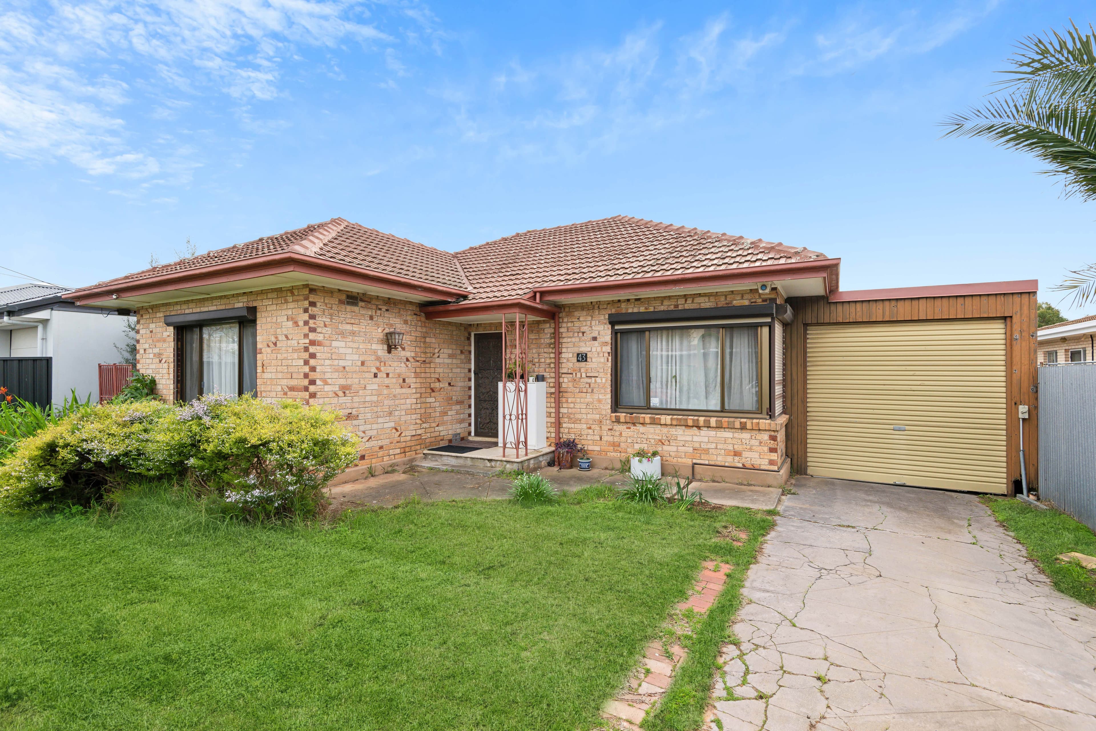 43 Pudney Street, Seaton SA 5023, Seaton - Thumbnail 2