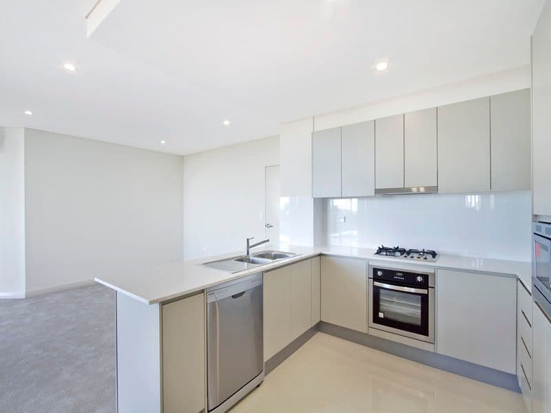 10-18 Robertson Street, SUTHERLAND NSW 2232, Sutherland - Thumbnail 3