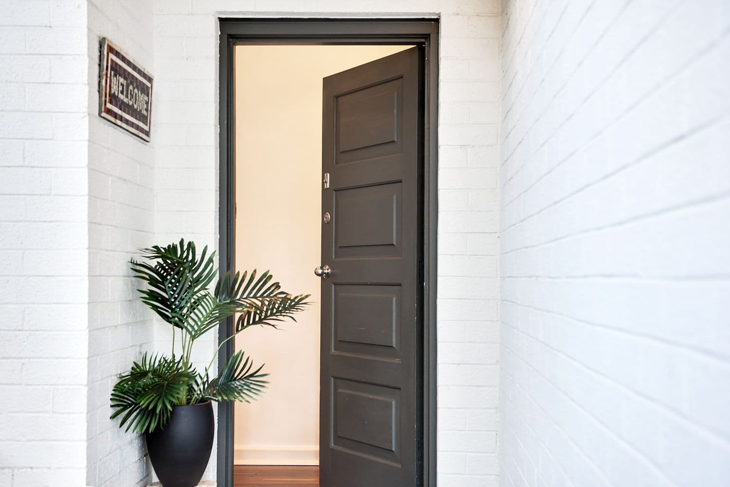 16 Ngarveno Street, Moonee Ponds, Moonee Ponds - Thumbnail 2
