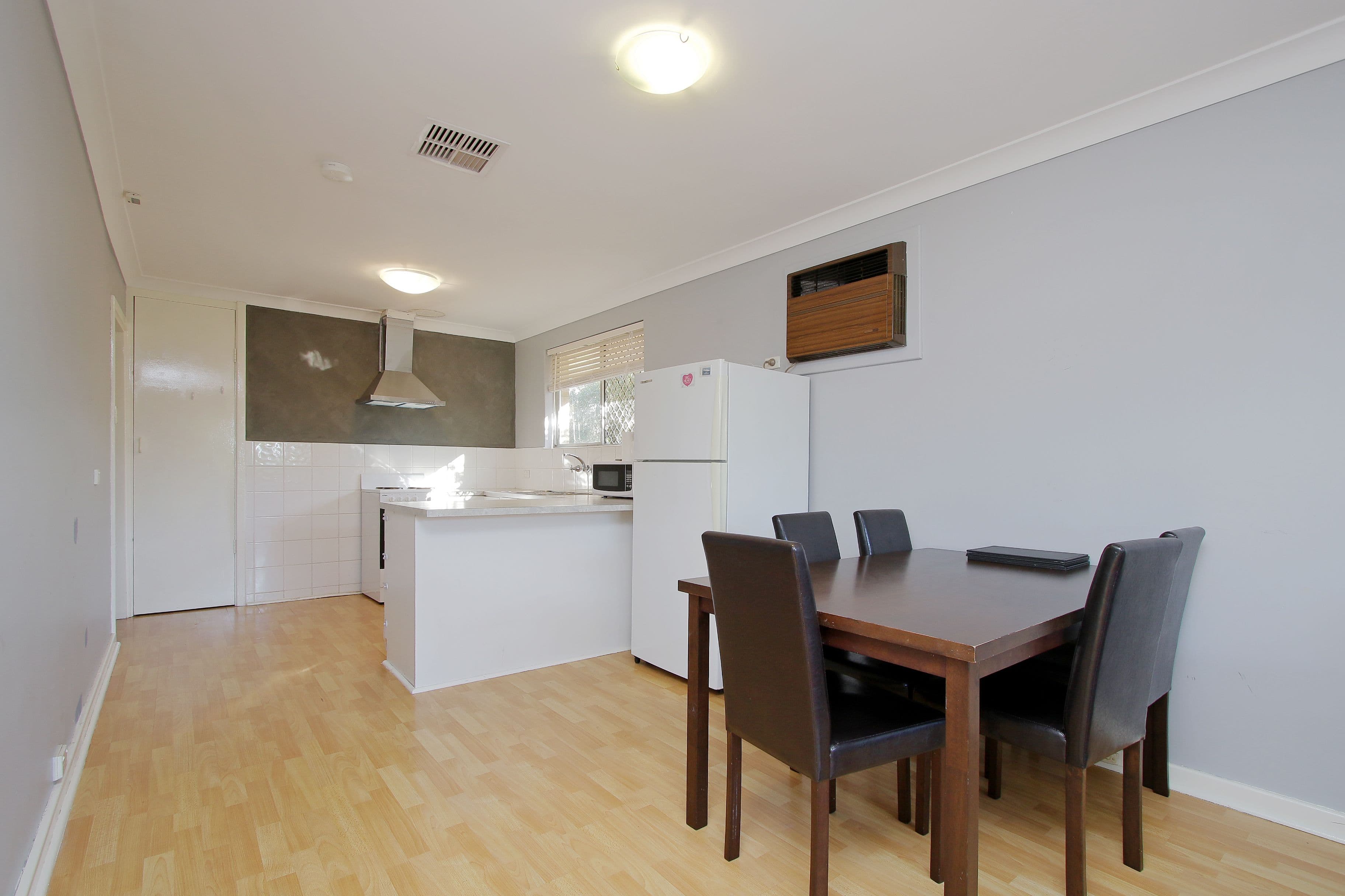 125A Thomas Street, East Cannington WA 6107, East Cannington - Thumbnail 8