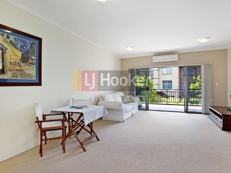 16/8 Williams Parade, Dulwich Hill - Image 1