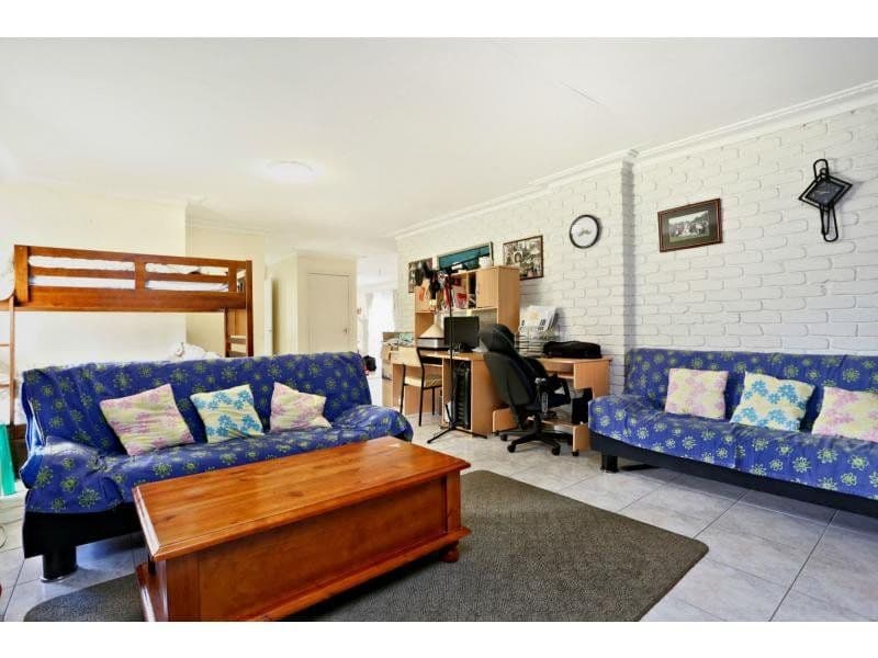 58 Clarke Avenue, ST ALBANS VIC 3021, St Albans - Thumbnail 2