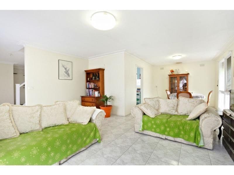 58 Clarke Avenue, ST ALBANS VIC 3021, St Albans - Thumbnail 4