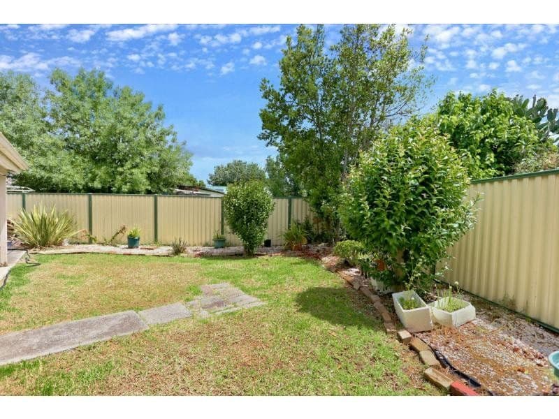 58 Clarke Avenue, ST ALBANS VIC 3021, St Albans - Thumbnail 8