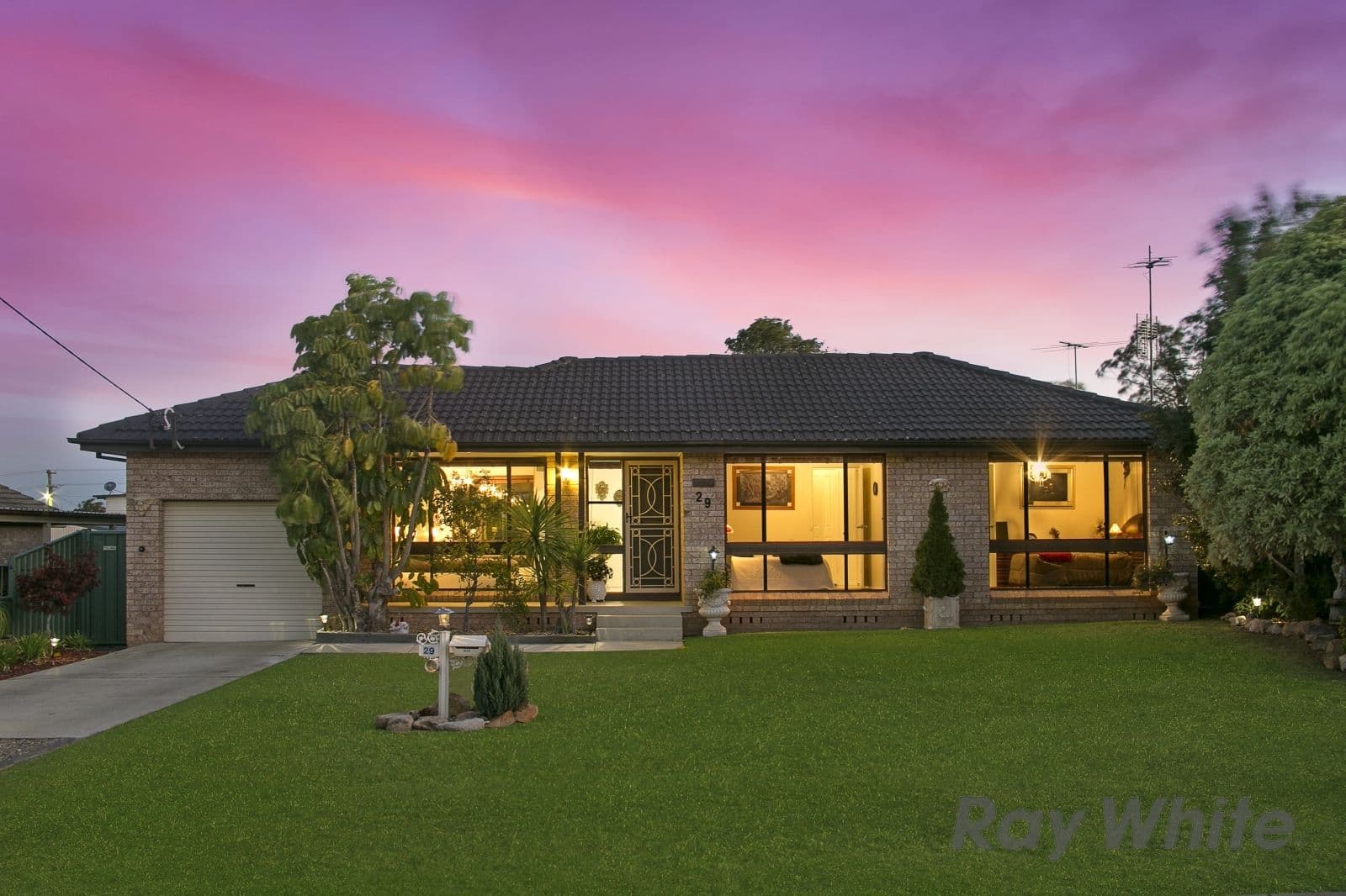 5 Dredge Street, Reservoir VIC 3073, Reservoir - Image 1