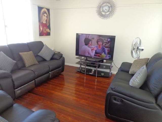 15 Rowley Street, SMITHFIELD NSW 2164, Smithfield - Thumbnail 3