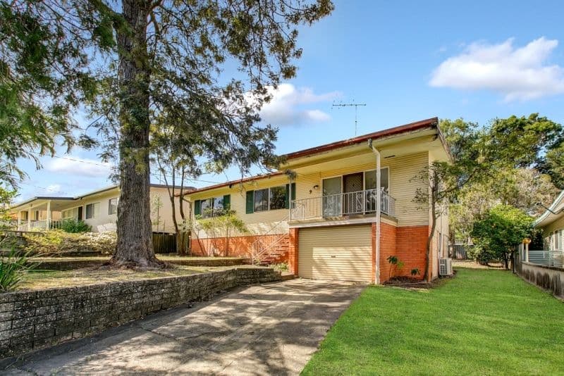 9 Ewan Street, SOUTHPORT QLD 4215, Southport - Image 1