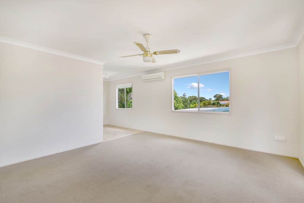 9 Ewan Street, SOUTHPORT QLD 4215, Southport - Thumbnail 4