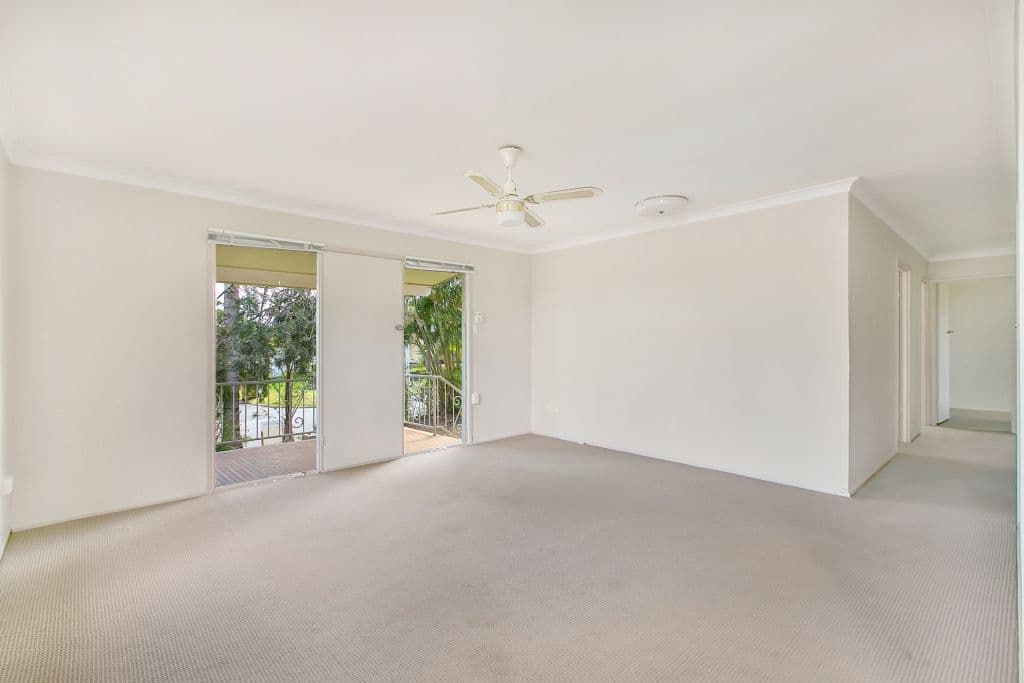 9 Ewan Street, SOUTHPORT QLD 4215, Southport - Thumbnail 5