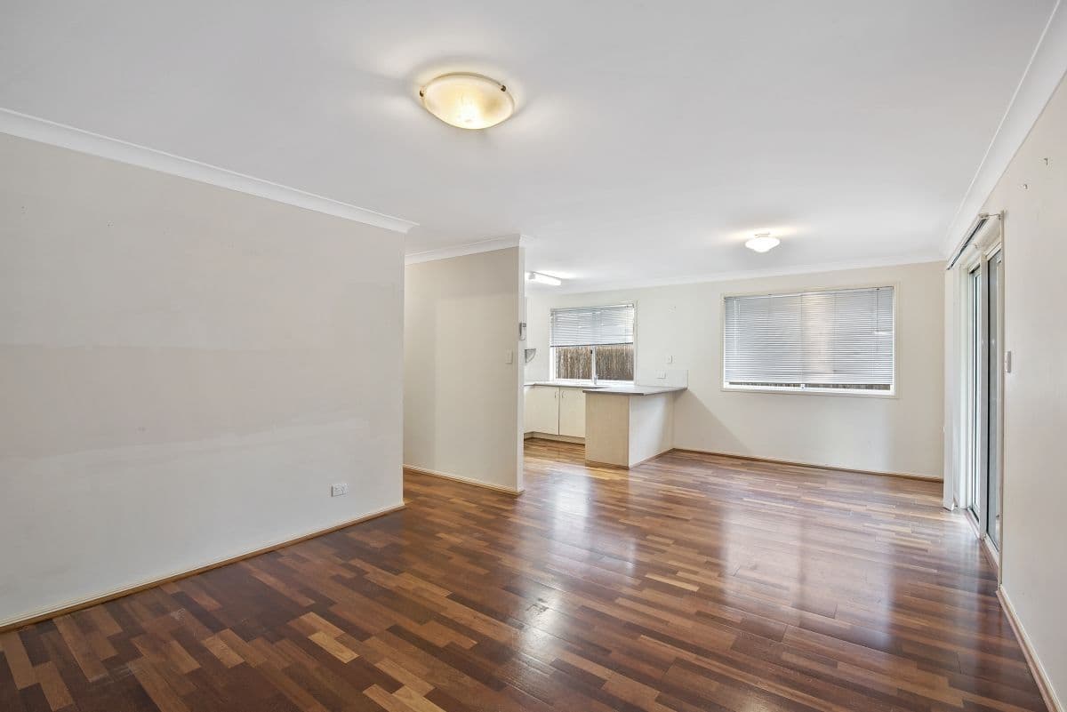 10 Monaghan Crescent, North Lakes QLD 4509, North Lakes - Thumbnail 3