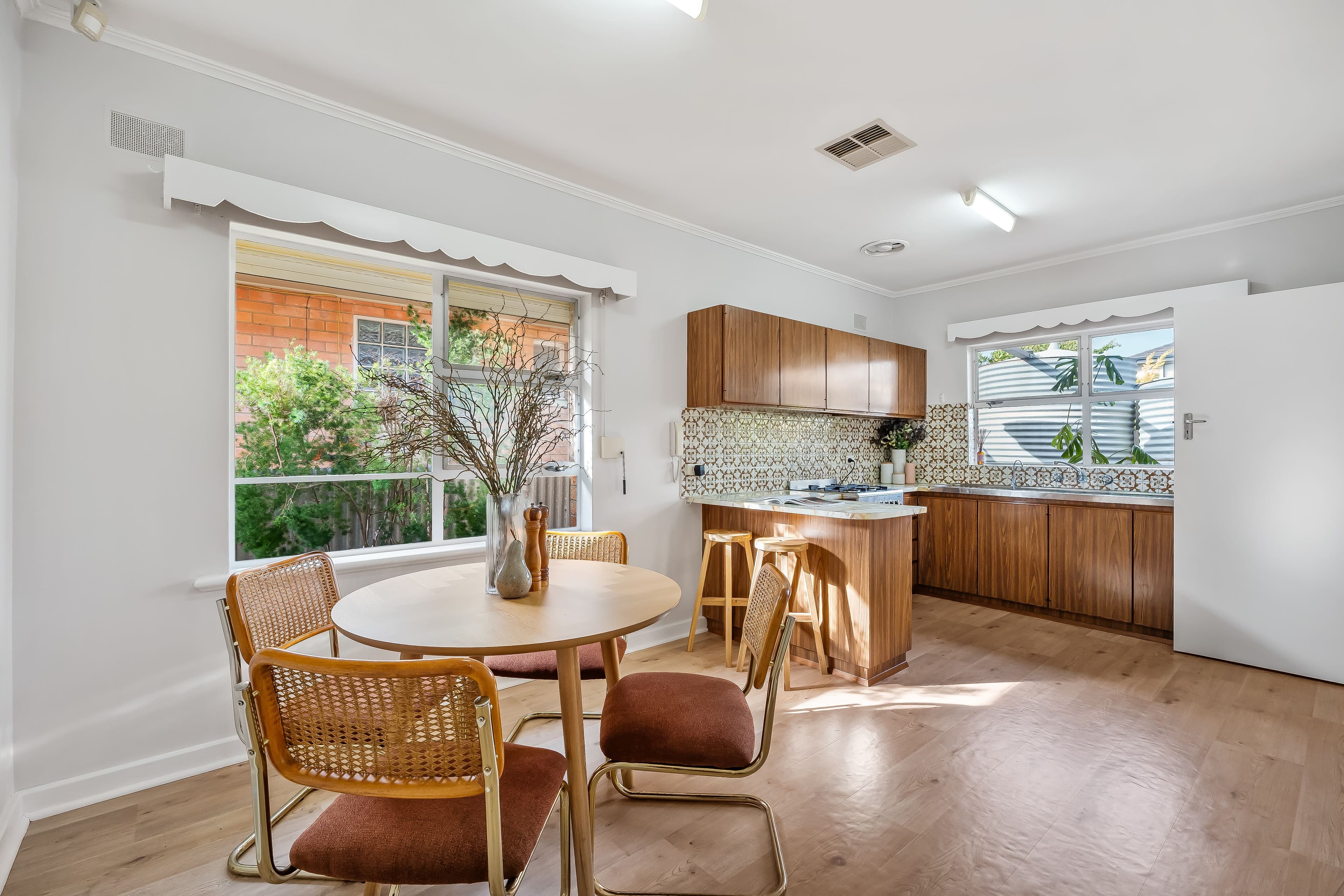 16 Barkuna Avenue, Mitchell Park SA 5043, Mitchell Park - Thumbnail 3