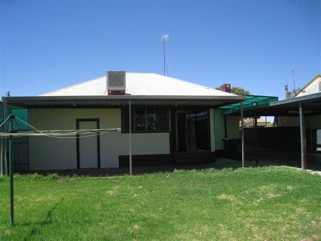 586 McGowen Street, BROKEN HILL NSW 2880, Broken Hill - Thumbnail 6