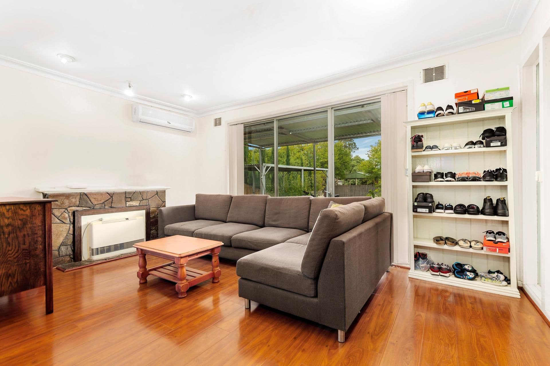26 Sussex Street, Blackburn North VIC 3130, Blackburn North - Thumbnail 2