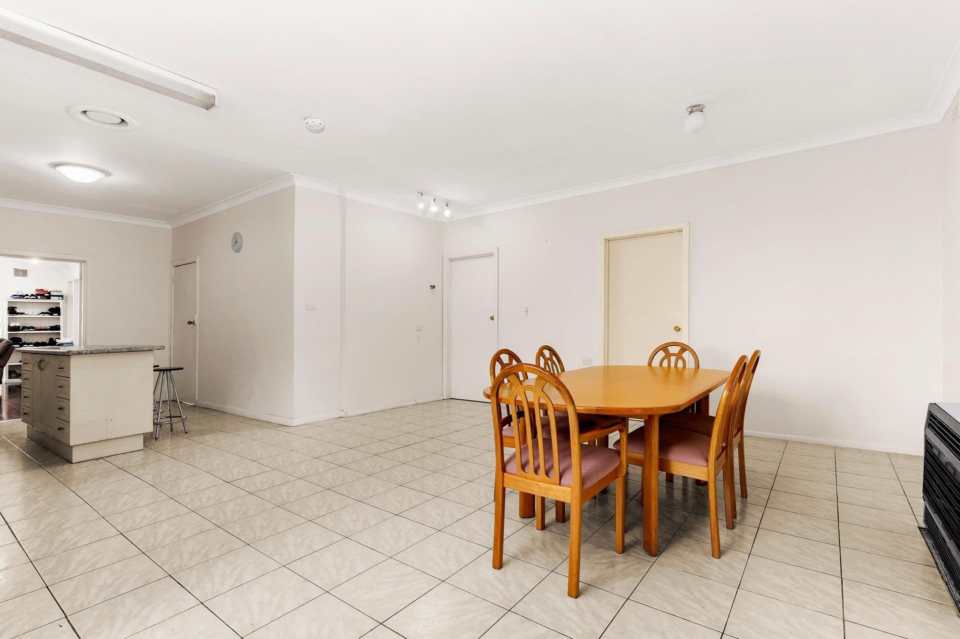 26 Sussex Street, Blackburn North VIC 3130, Blackburn North - Thumbnail 4